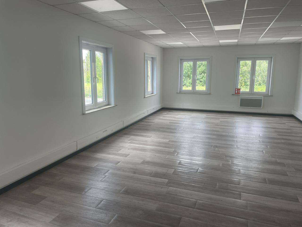 Entrepôt classe a Roncq 6805m² Location entrepôt classe a Roncq Nord OLLOG2424148 5
